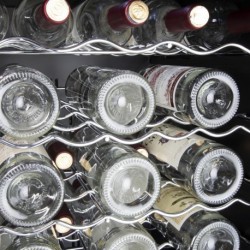 REFROIDISSEUR À VIN DESSOUS DE COMPTOIR POLAR SÉRIE-C 44 BOUTEILLES CC067