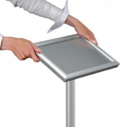 Présentoir menu sur pied en aluminium A4 CM120 Sans Marque