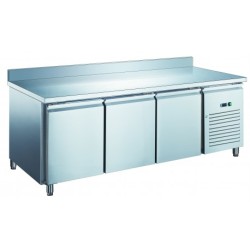TABLE RÉFRIGÉRÉE INOX - PROF 800 MM - 600 X 400 MM - 3 PORTES - AVEC DOSSERET PA3201X FURNOTEL