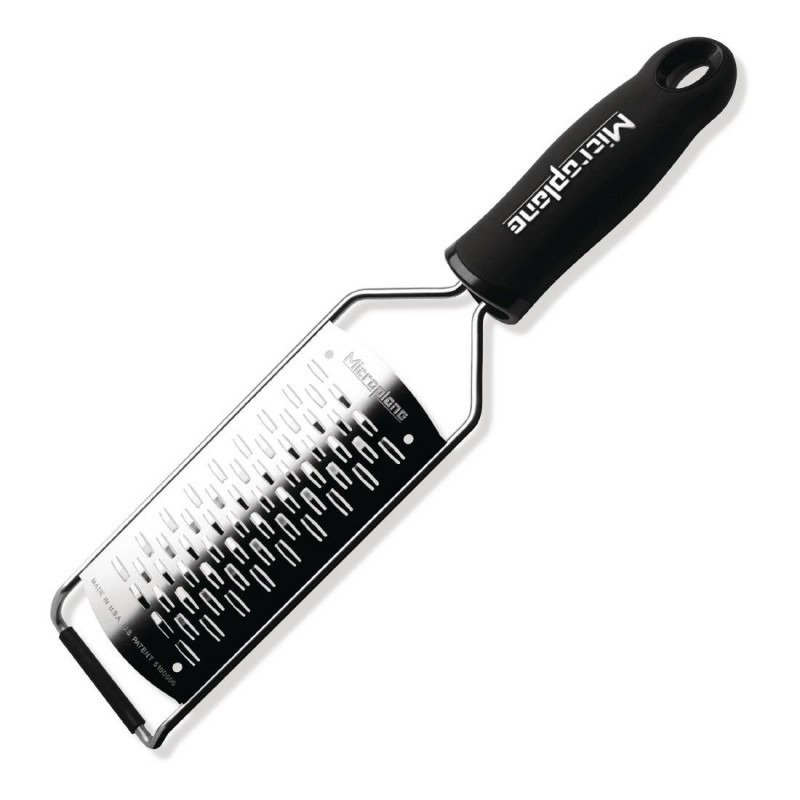 Râpe lame double tranchant Microplane Gourmet noire DA411 Microplane Râpe lame double tranchant Microplane Gourmet noire DA411 Microplane