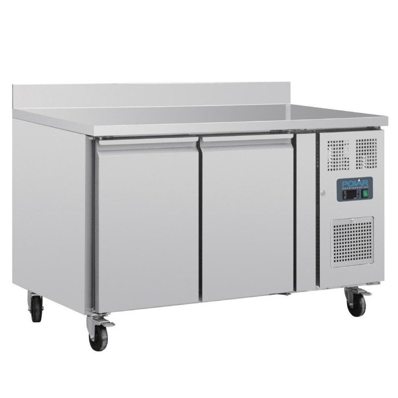 Table réfrigérée 2 portes avec dosseret 282L Polar Série U DL914 Polar Table réfrigérée 2 portes avec dosseret 282L Polar Série U DL914 Polar
